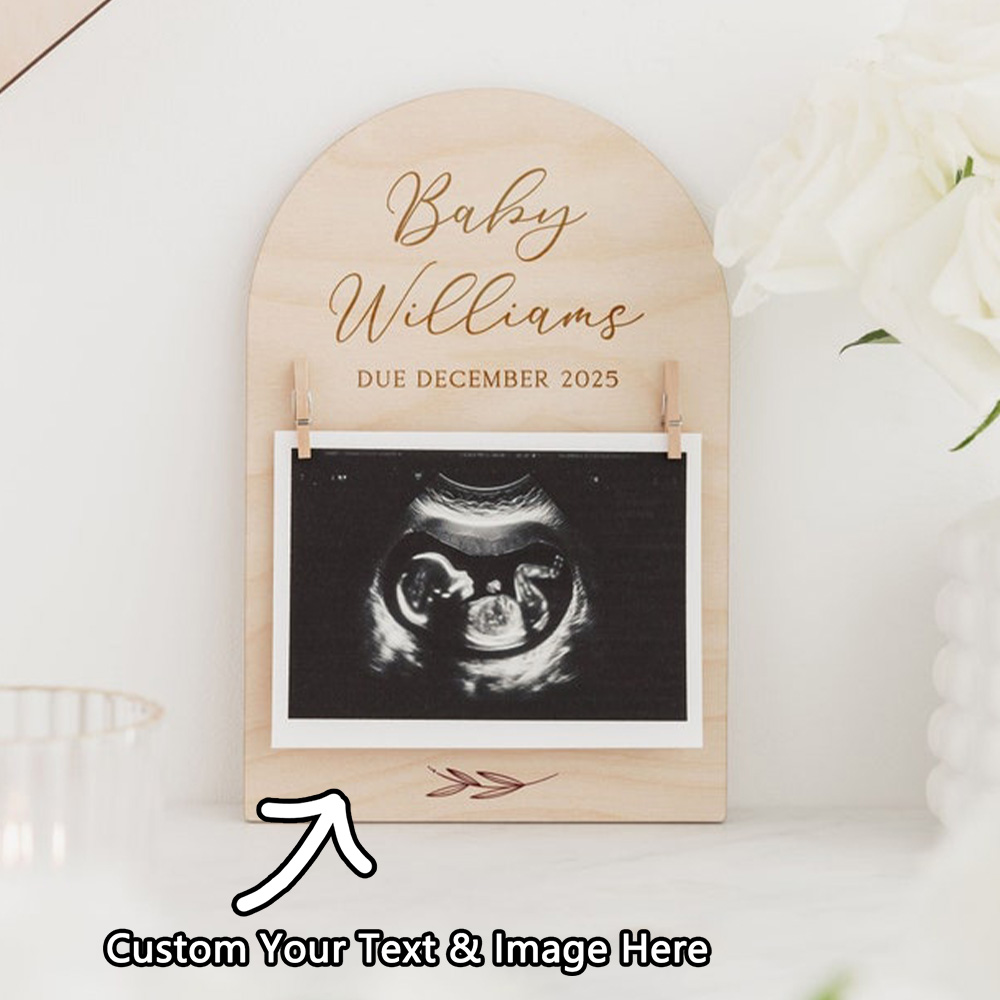 Photography Prompt - Personalised Pregnancy Announcement Sign | Wooden